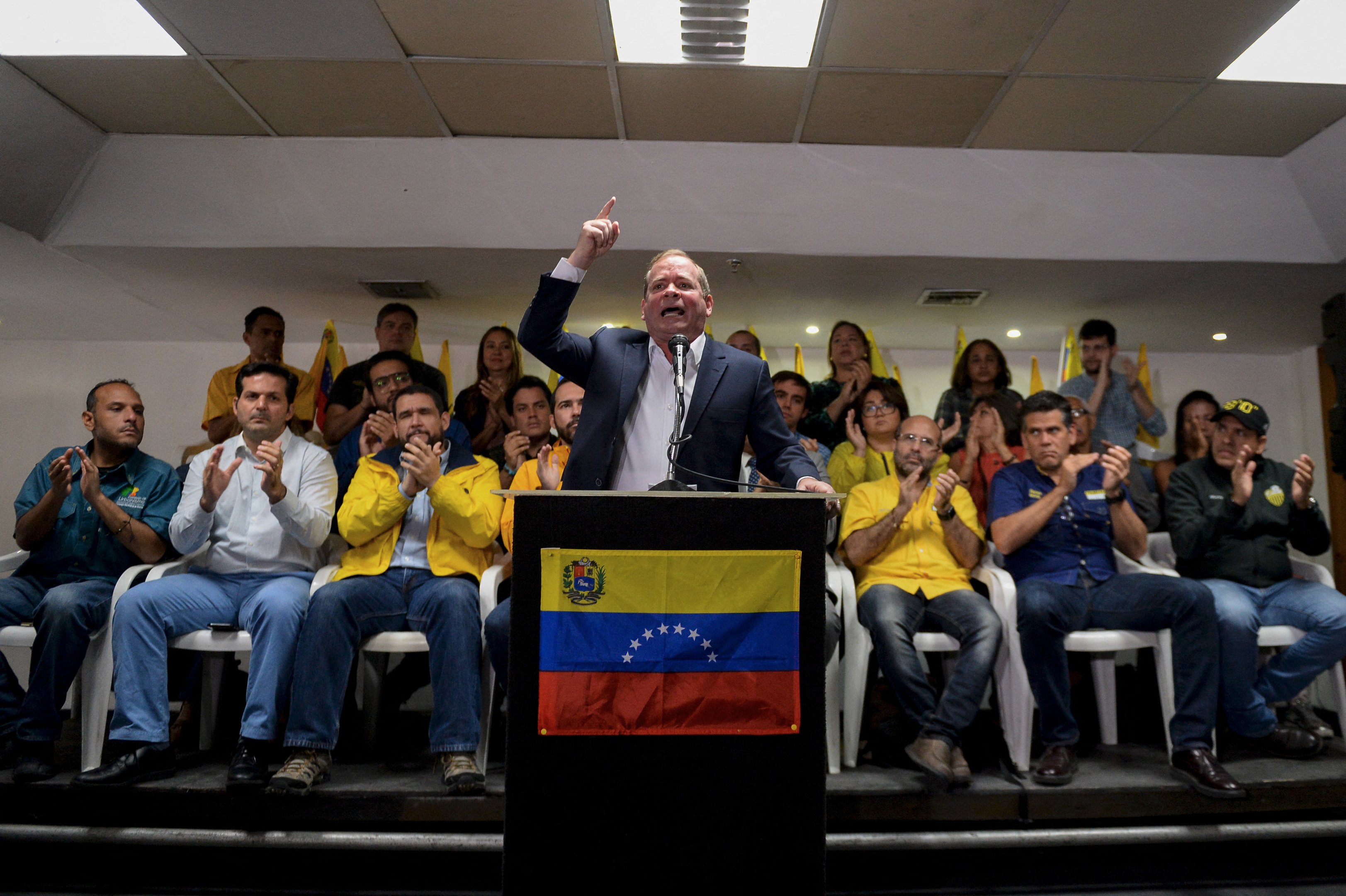 Juan Pablo Guanipa é libertado na Venezuela após oito meses de prisão