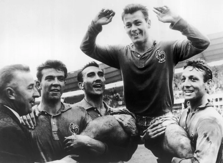 Just Fontaine mantém recorde histórico da Copa do Mundo desde 1958