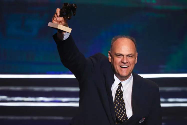 'Lenda' e 'Genial': veja a repercussão internacional da morte de Oscar Schmidt