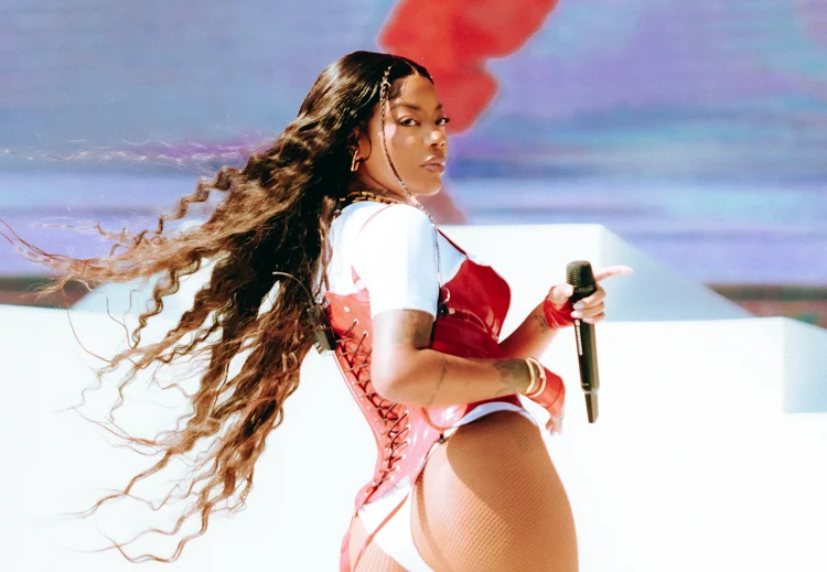 Levi’s leva cantora brasileira Ludmilla ao Super Bowl