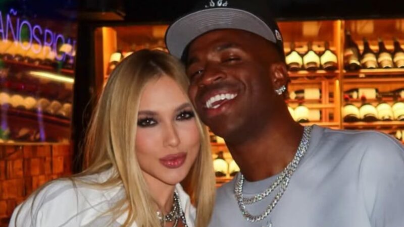 Lingerie? Virginia assiste jogo de Vini Jr. com look polêmico e vira assunto: ‘Inacreditável’