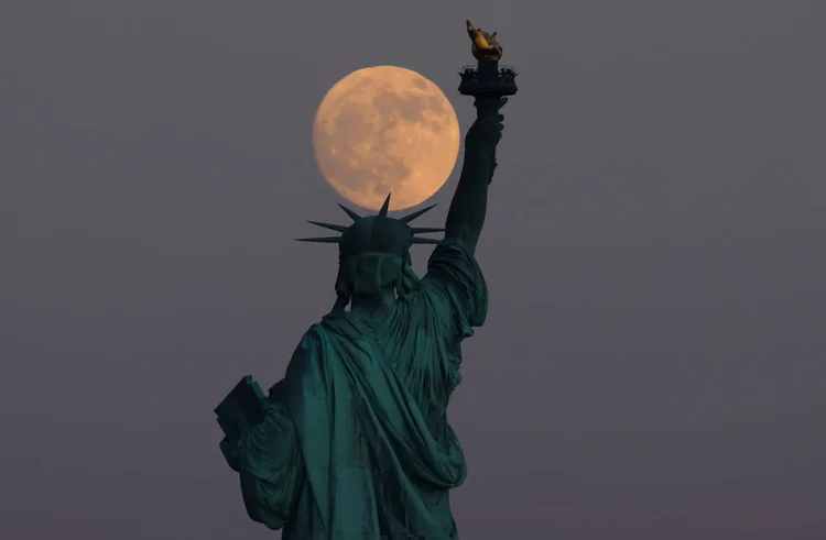 Lua Azul, Lua de Morango: veja lista completa das luas cheias de 2026