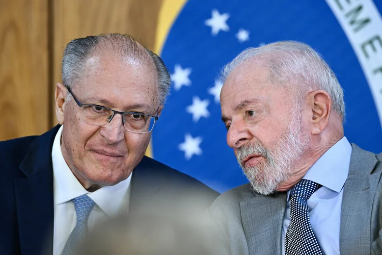 Lula define que Alckmin será seu vice na campanha à reeleição, diz jornal