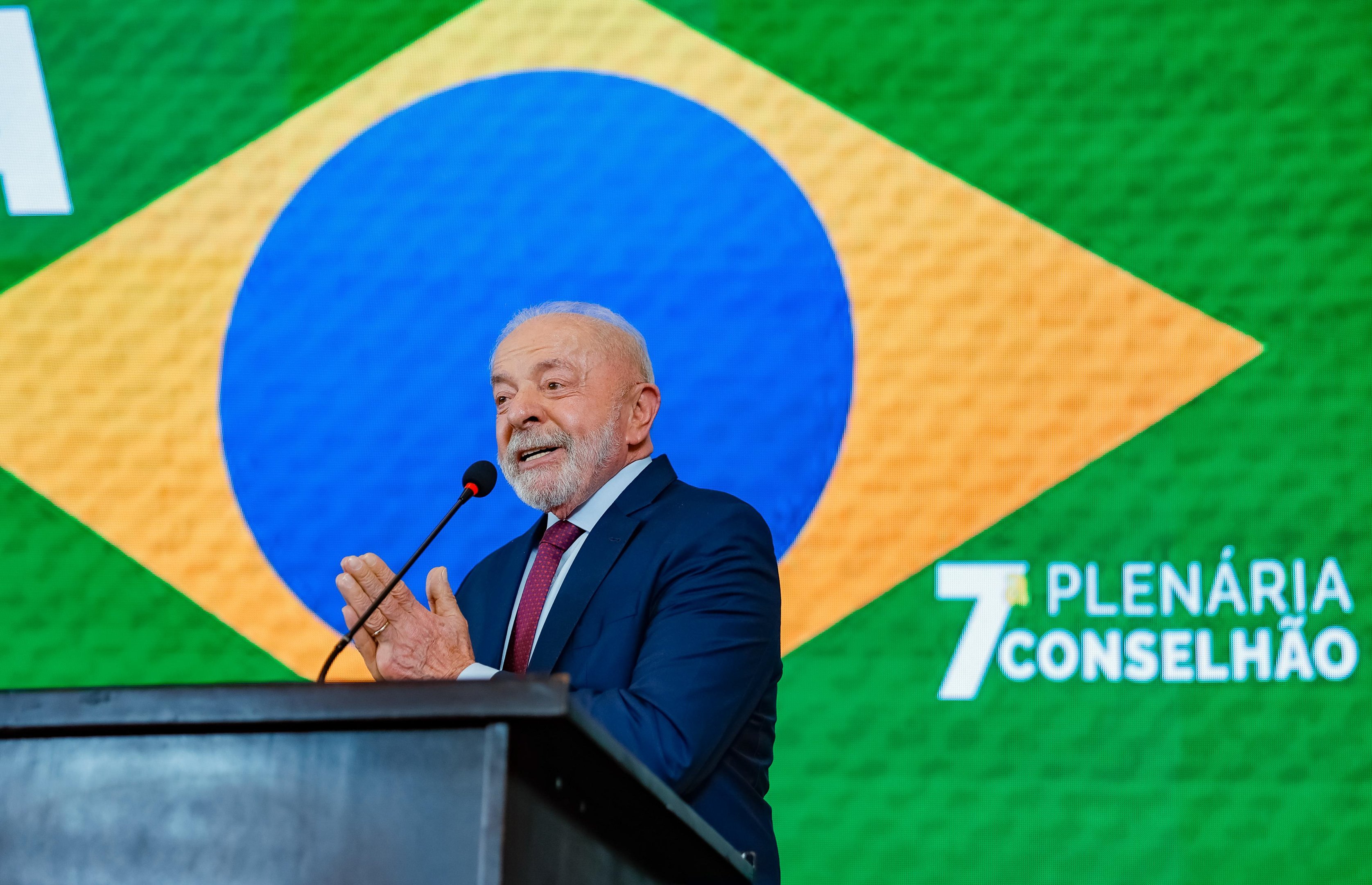 Lula reafirma promessa de 'zerar' fila de espera para benefícios do INSS até setembro