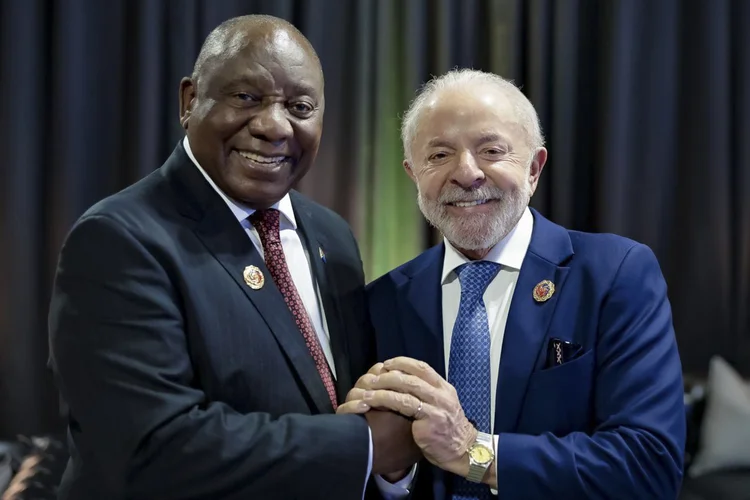 Lula recebe presidente da África do Sul e discute guerra no Irã, Gaza e comércio bilateral