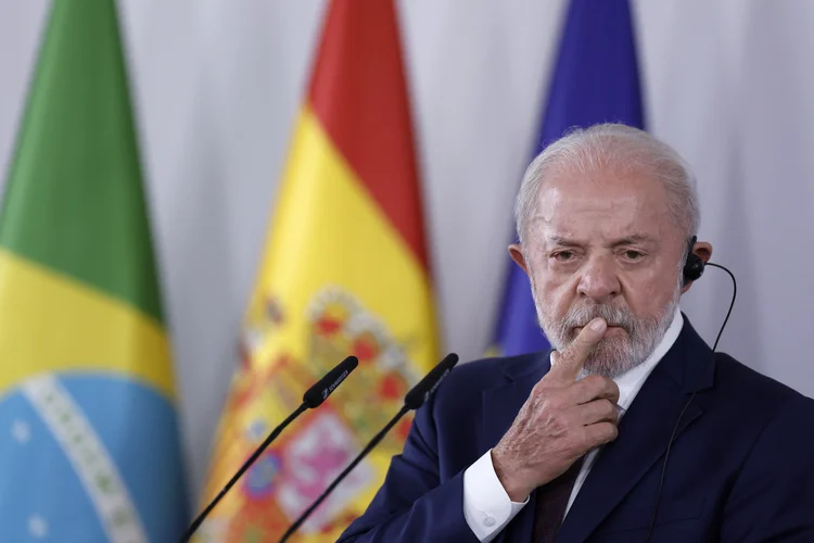 Lula: Temos que regular tudo que é digital para evitar intromissão em ano eleitoral