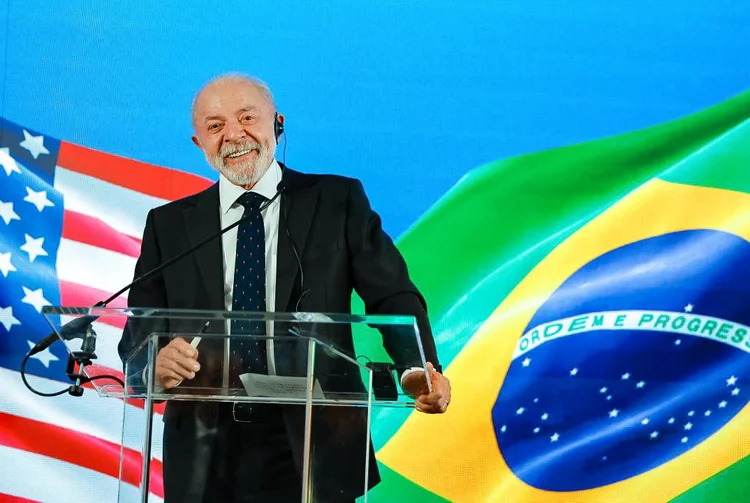 Lula vai lançar programa de R$ 11 bilhões contra o crime organizado nesta terça-feira