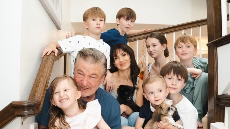 Mãe de sete filhos, famosa mostra corpo fora do normal: ‘Musa’