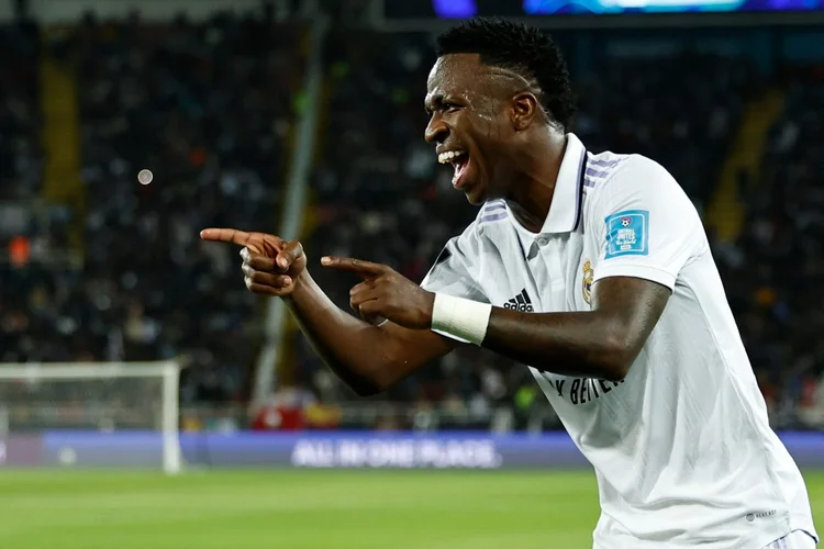 Manchester City mira Vinicius Jr em meio a impasse no Real Madrid