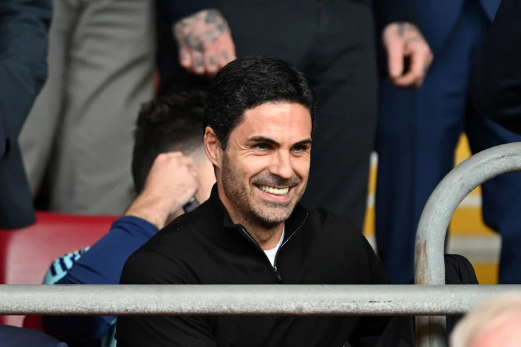 Mansfield Town x Arsenal: onde assistir ao vivo, horário e escalações