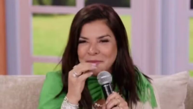 Mara Maravilha é detonada ao se definir como ‘negona branca’; veja o vídeo