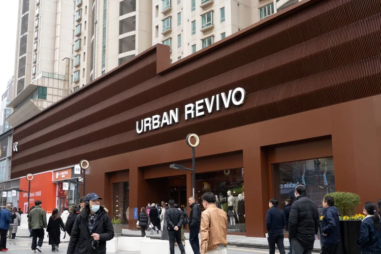 Marcas chinesas conquistam espaço internacional e pressionam Nike e Zara