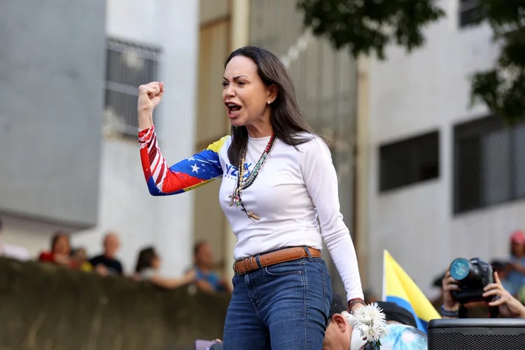 Maria Corina Machado quer voltar à Venezuela até o fim do ano
