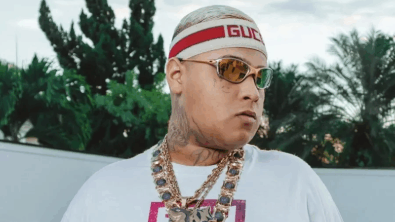 MC Ryan SP é visto deixando no IML após prisão em megaoperação; vídeo