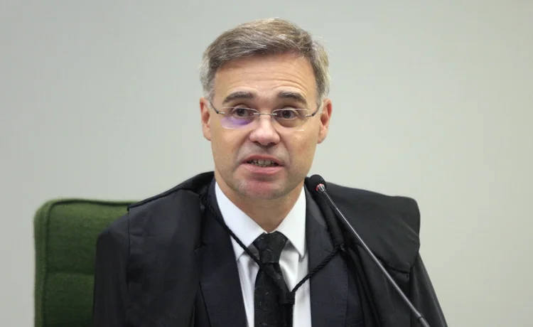 Mendonça libera dados de quebra de sigilo do Master à CPMI do INSS