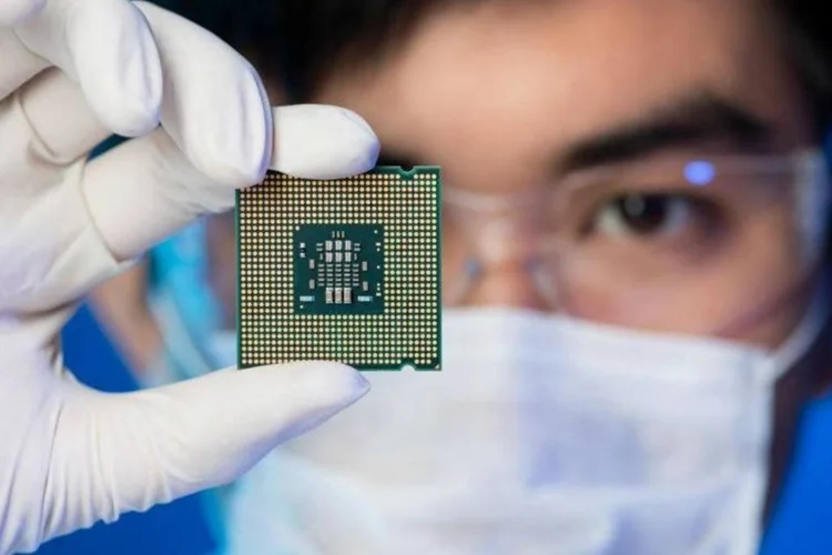 Mercado de semicondutores atinge US$ 298 bilhões em vendas