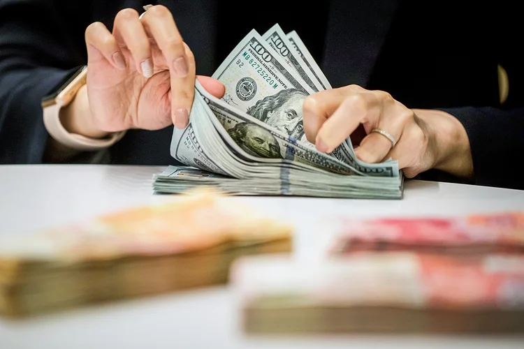 Mercado vê juros altos por mais tempo nos EUA