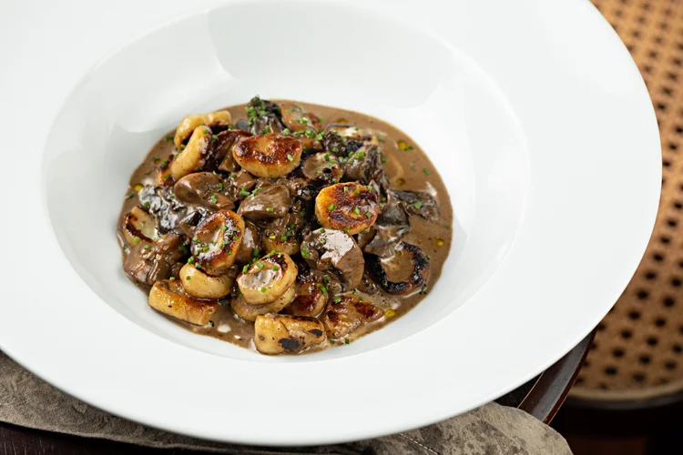 Mesmo sem três estrelas Michelin, mesa carioca vive fase de expansão