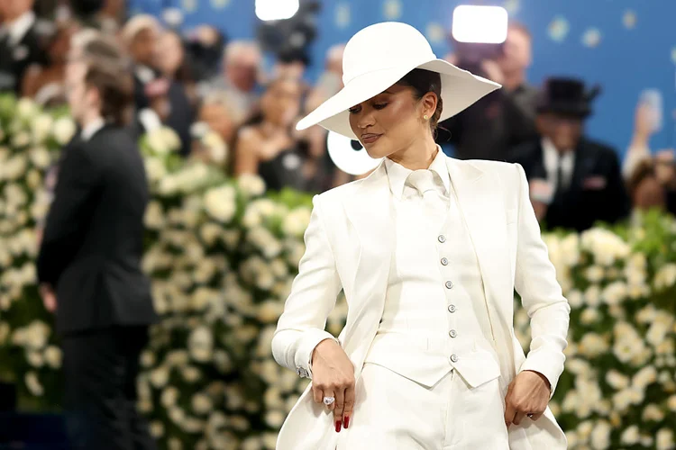 Met Gala 2026: quem são os estilistas que mais assinam looks do tapete vermelho?