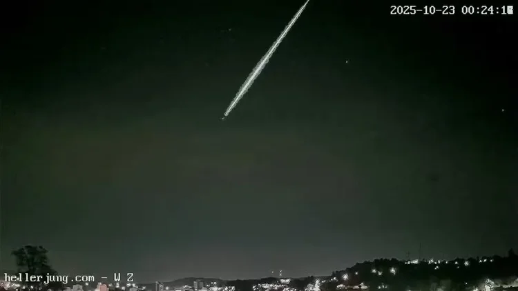 Meteoros fora do comum desafiam explicações científicas