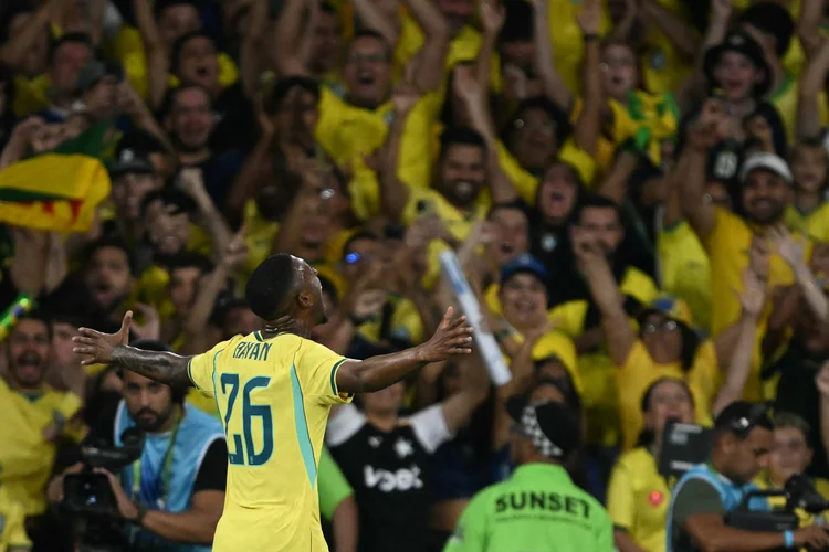 Michael B. Jordan comenta publicação sobre Rayan após goleada do Brasil