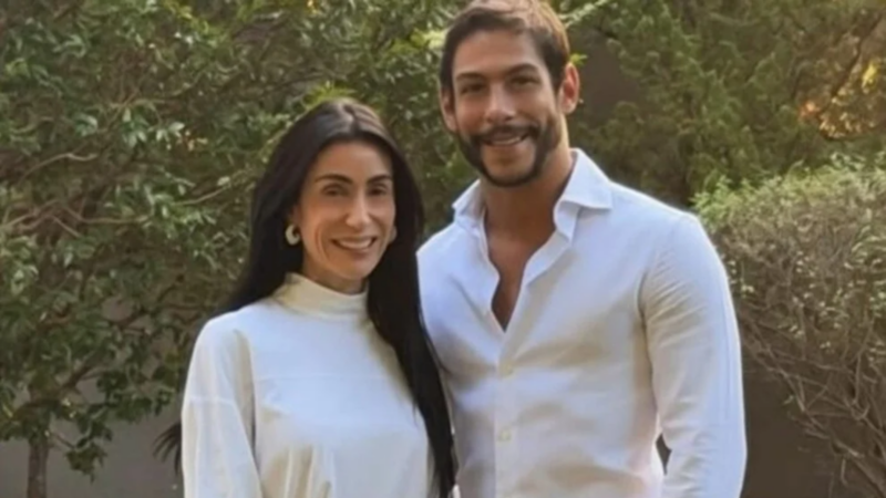 Michelle Barros é comparada a farsante após anunciar gravidez ‘fake’