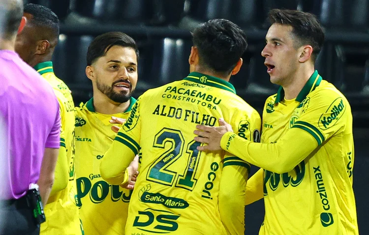 Mirassol faz história, vence Always Ready e garante vaga nas oitavas da Libertadores