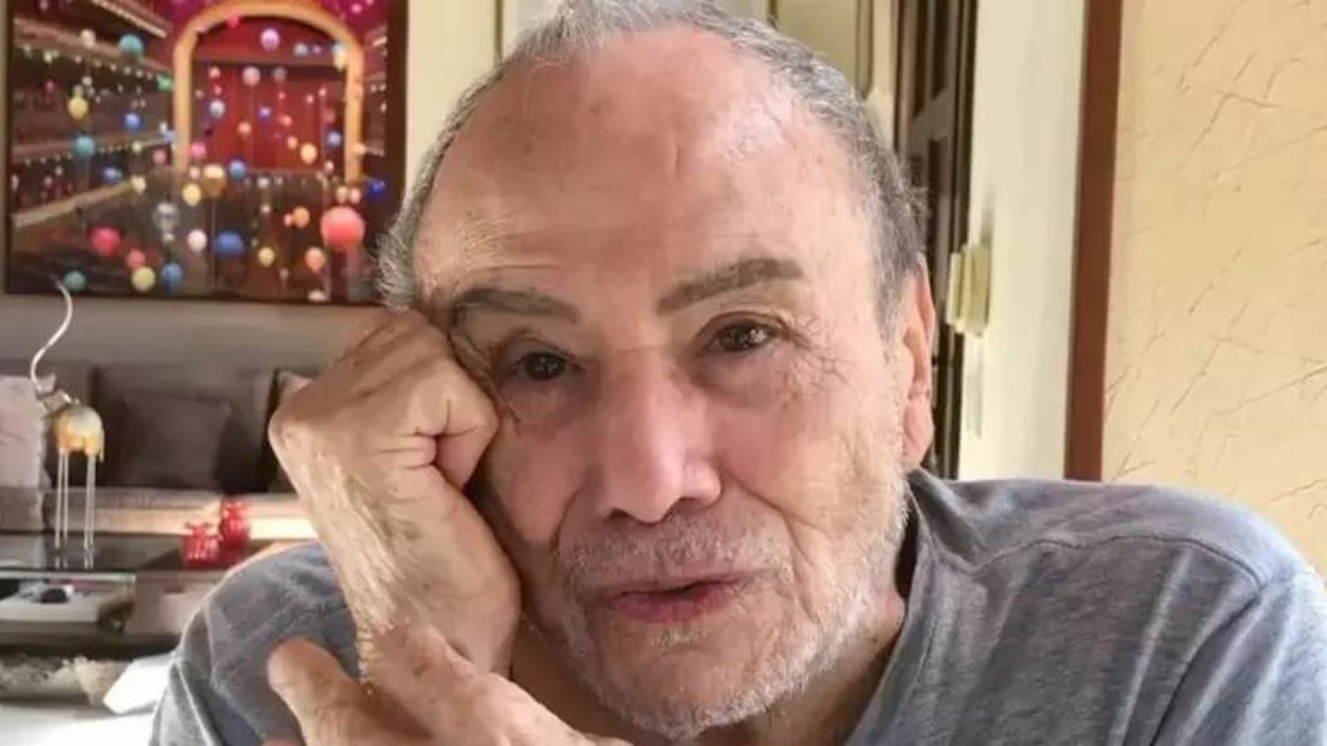 Muda estado de saúde de Stênio Garcia; esposa foi chamada no hospital