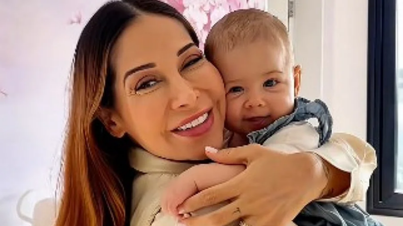Muito grave? Maíra Cardi se desespera e pede orações para a filha caçula, Eloah