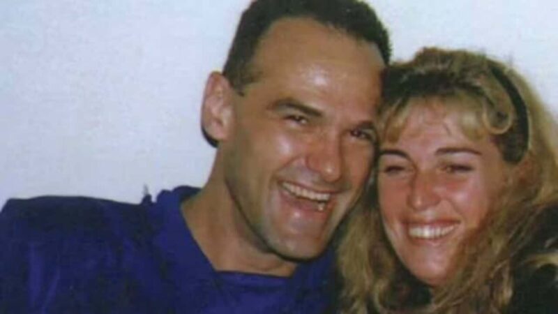 Mulher de Oscar Schmidt não soltou mão do marido até os últimos dias