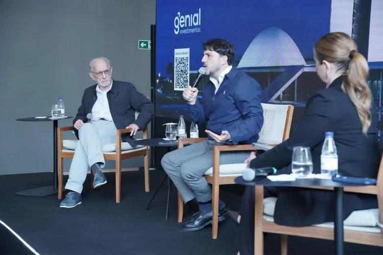 Na Faria Lima, Renan Santos diz que deve unir estilos de Milei e Bukele