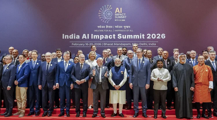 Na Índia, Lula critica big techs e defende governança 'multilateral' de IA