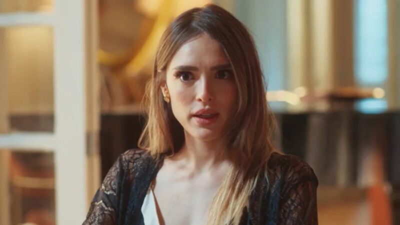 Naiane em ‘Coração Acelerado’, Isabelle Drummond tem look detonado em desfile: ‘Que horror’