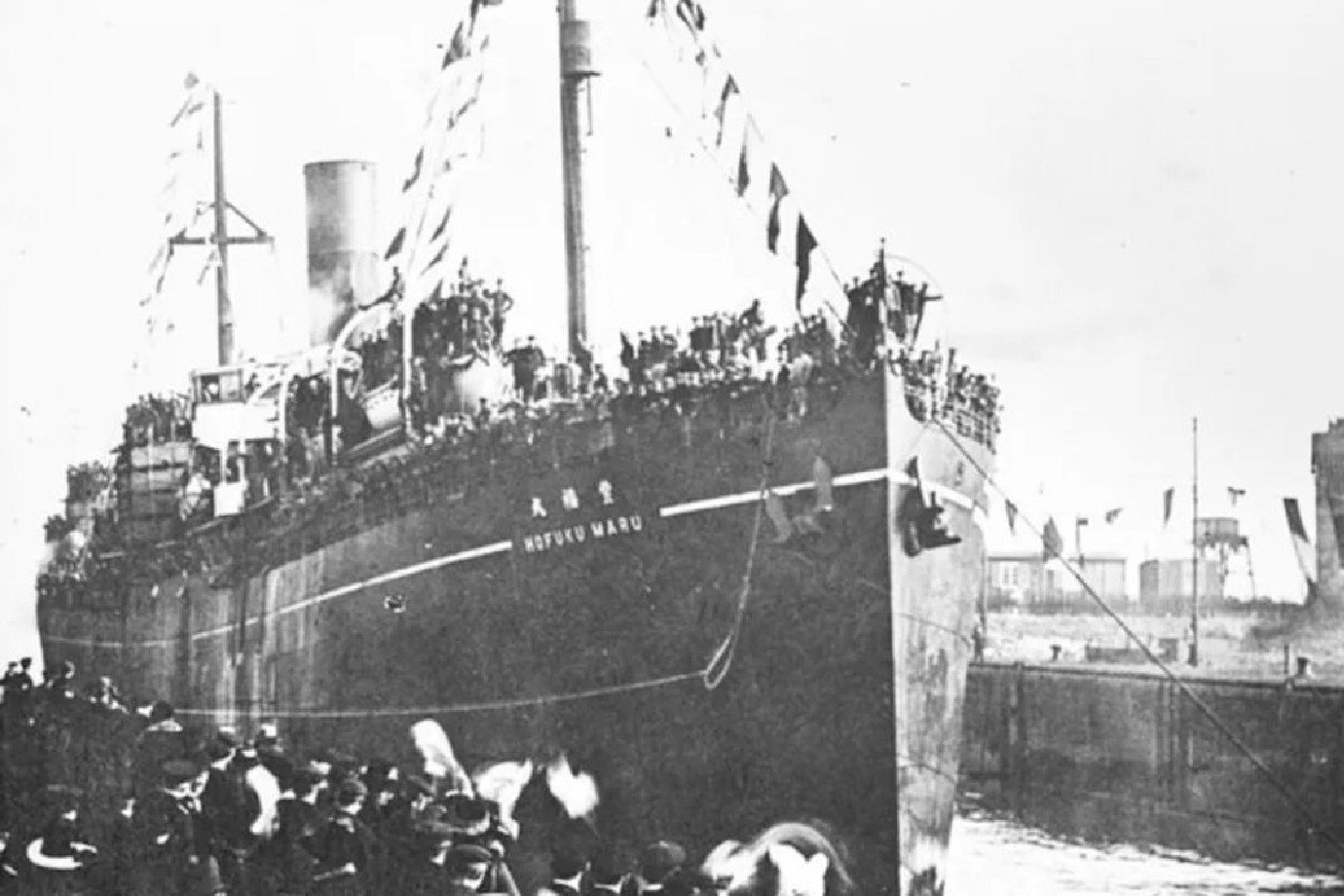 Navio da Segunda Guerra Mundial é encontrado por exploradores com mil prisioneiros mortos