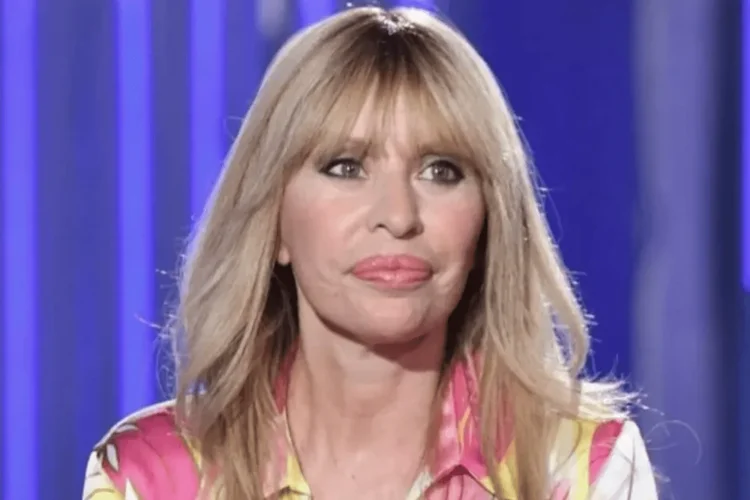 Neta de Mussolini vence 'Grande Fratello VIP', o BBB italiano