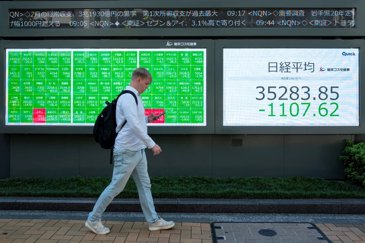 Nikkei bate recorde com IA e estímulo bilionário no Japão