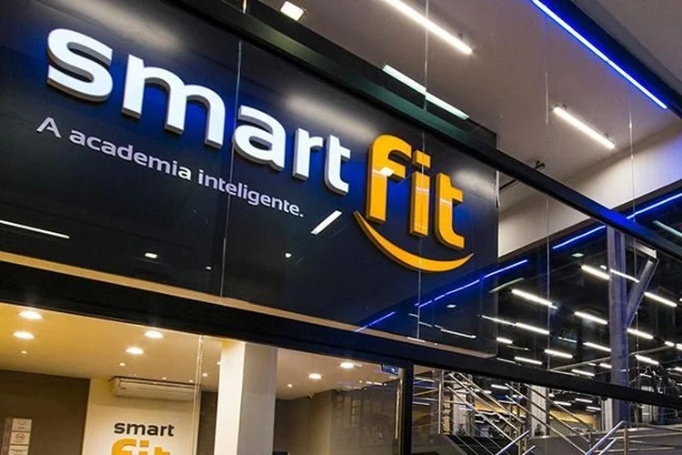 No Marrocos, Smart Fit adaptou academia separando homens e mulheres