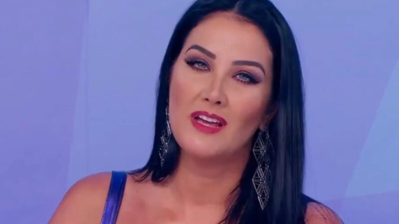 Novo rosto? Helen Ganzarolli surge diferente na web e surpreende: ‘Não reconheci’