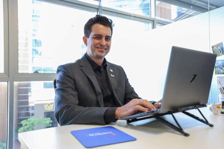 O homem que fez o Sapiens ganhar musculatura de R$ 2 bi em Florianópolis