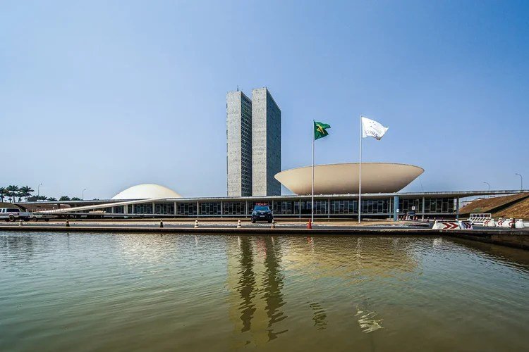 O que falta para o projeto que criminaliza a misoginia começar a valer