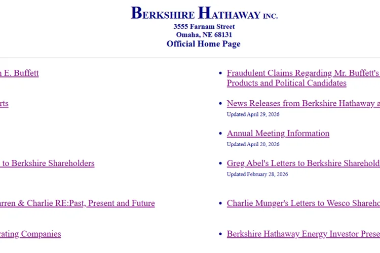 O site da Berkshire Hathaway parou nos anos 90 — e os fãs de Buffett querem que continue assim
