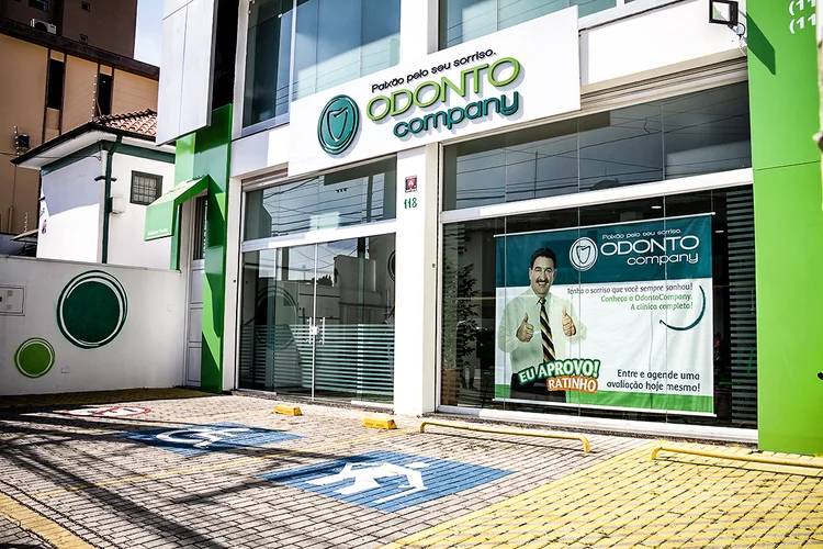 OdontoCompany sai da SMZTO; fundador recompra controle total da companhia