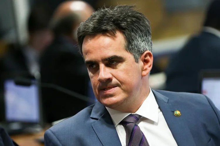 Operação da PF contra Ciro Nogueira leva PP a suspender ato com Tarcísio em SP