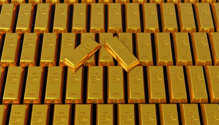 Ouro sobe após mercado reduzir apostas em alta de juros nos EUA