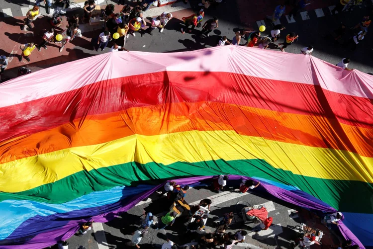 Parada LGBT 2026 em SP: como chegar, atrações, horários e tudo o que você precisa saber