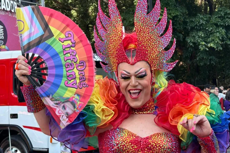 Parada LGBT+ de SP: veja a programação completa dos 14 trios da 30ª edição
