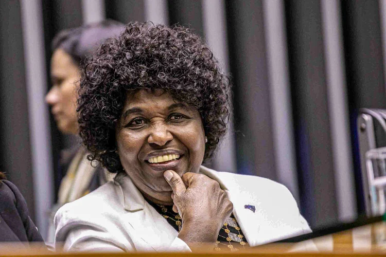 Paraná Pesquisas: Benedita lidera disputa ao Senado do Rio com 34% das intenções de voto