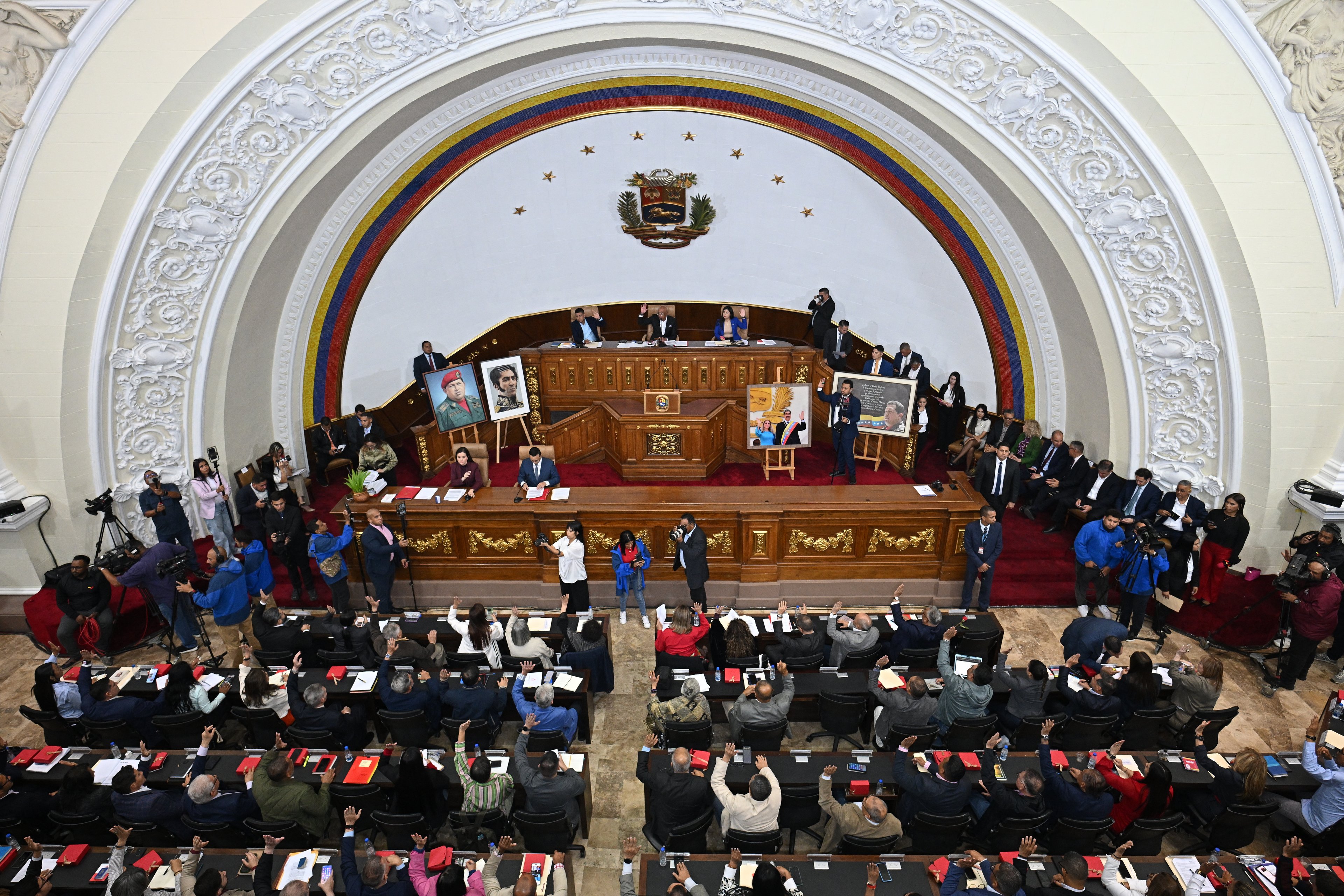 Parlamento da Venezuela aprova, em unanimidade, lei de anistia para presos políticos