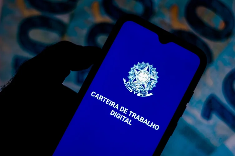 PEC do fim da escala 6x1 deve ser votada ainda em maio na Câmara
