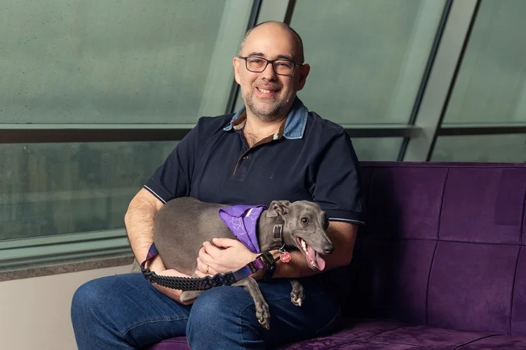 Petlove lança plataforma para apoiar carreira e saúde mental de veterinários